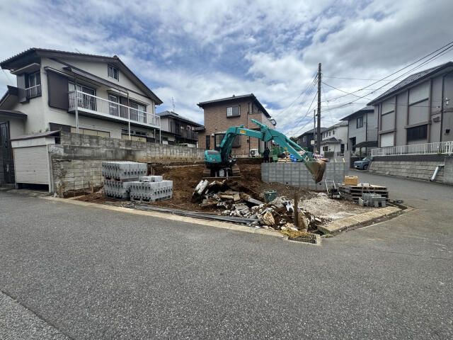 ブルーミングガーデン　船橋市古和釜町１棟／１期１号棟の前面道路含む現地写真|現地写真