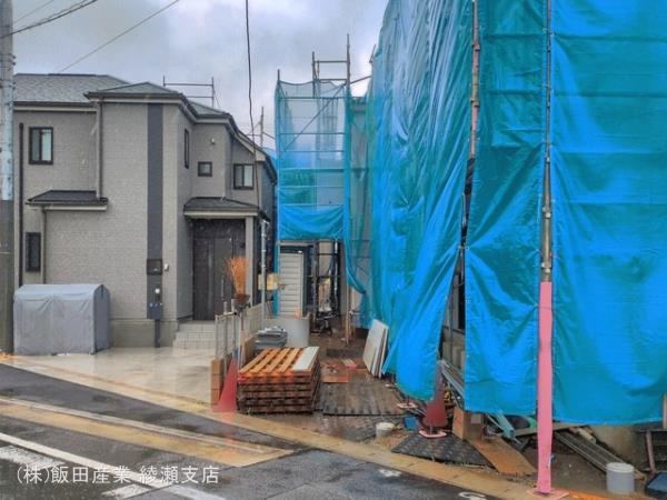 松戸市幸田３期の前面道路含む現地写真