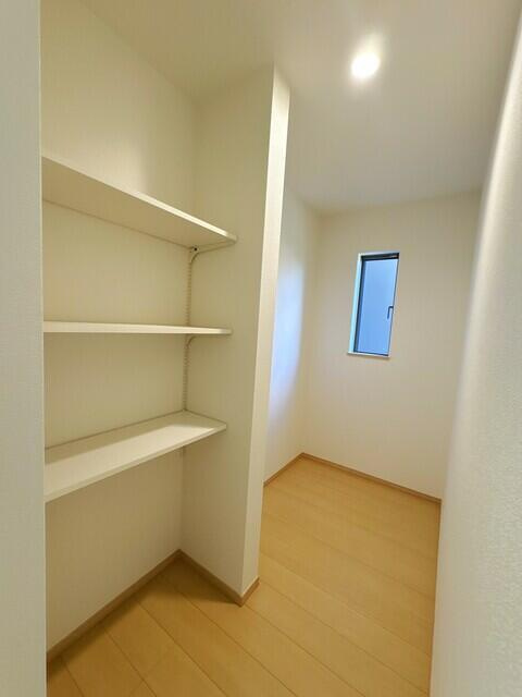 松戸市和名ヶ谷５８２番１の収納
