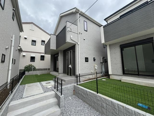 松戸市八ヶ崎５丁目２６番の庭