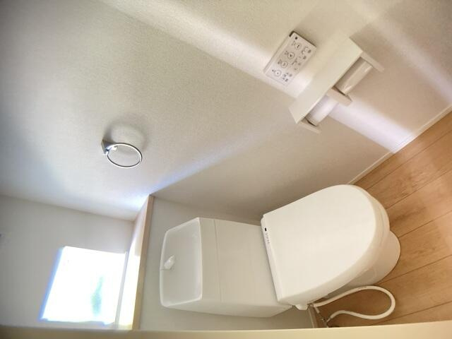松戸市根木内２５－１期のトイレ|1階トイレ