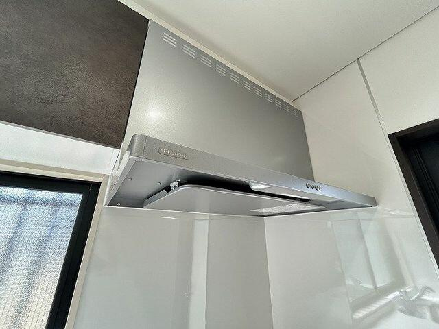柏市しいの木台５丁目２－４のその他|レンジフード新規交換済みです