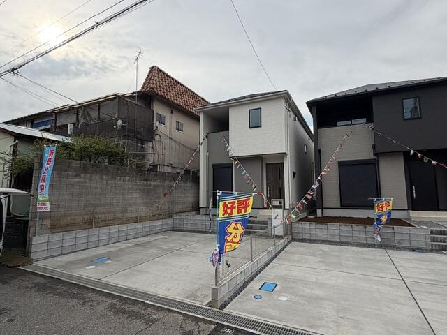 柏大津ケ丘１丁目　第３期の前面道路含む現地写真
