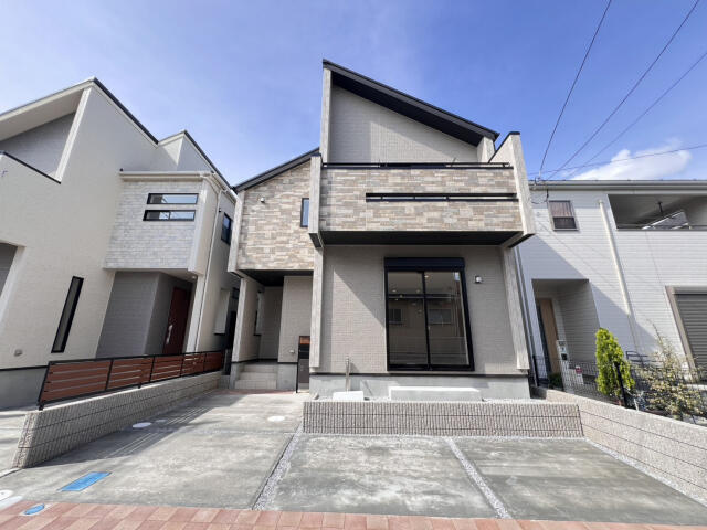 ブルーミングガーデン　柏市酒井根３丁目２棟／１期２号棟の外観|【2号棟外観】