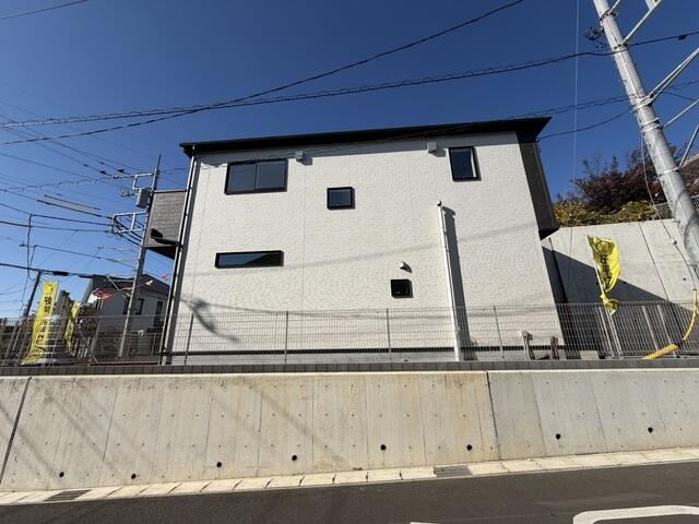 柏市酒井根　第１期の前面道路含む現地写真