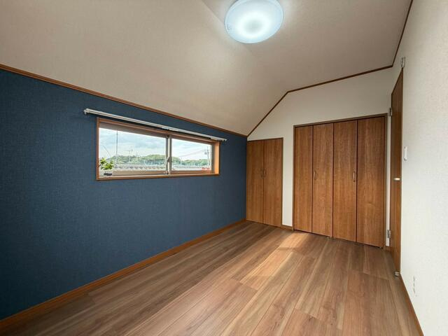 流山市鰭ヶ崎１６００－９（戸建）の洋室