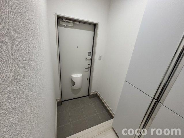 LOTUS住吉の玄関