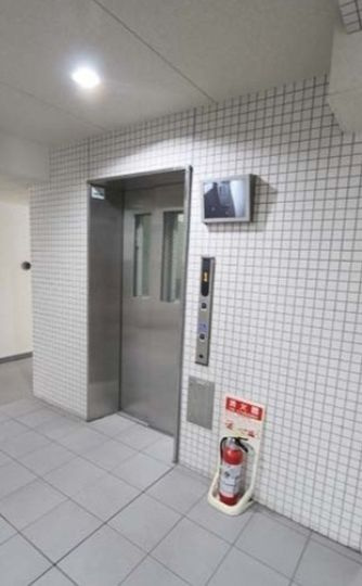 【エントランス】コンフォリア早稲田 