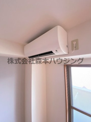 【設備】 | 　ボナールシュエット | ※同タイプ別室の写真を使用しています。
　設備内容や色調など相違がある場合は実際のお部屋の現状優先となります。