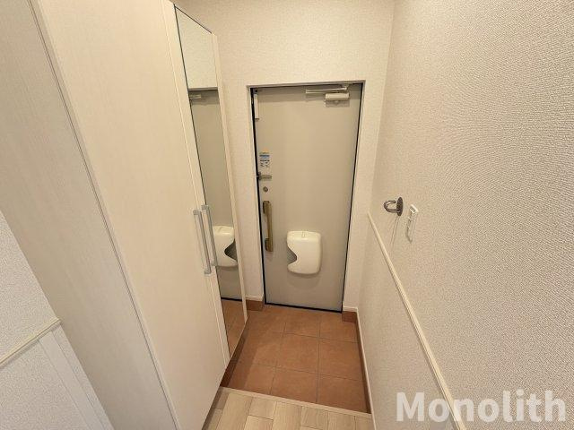 エルミタージュ泉ヶ丘の玄関