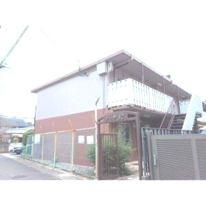 カーサ３２の外観