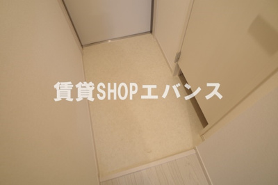 【玄関】 | リブリ・津田沼Ⅲ