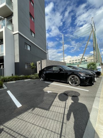 グランパシフィック花園Luxeの駐車場|グランパシフィック花園リュクス