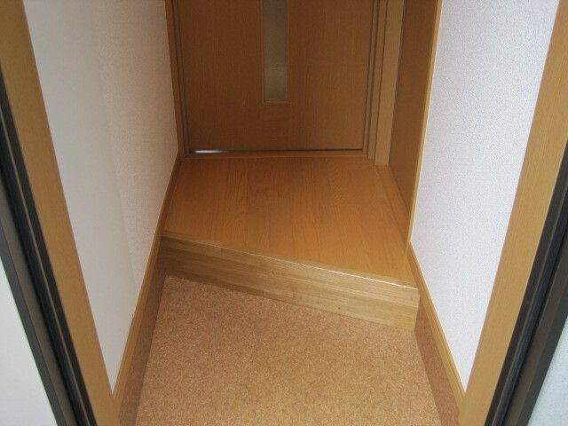 【玄関】 | ヒロコーポ
