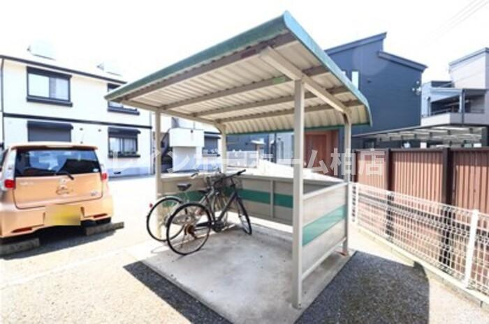 仲介手数料（賃料の1.10ヵ月）の50％OFF対象物件！のその他共用部分|駐輪場です