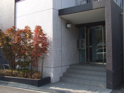 【エントランス】 | 朝日ルミエール