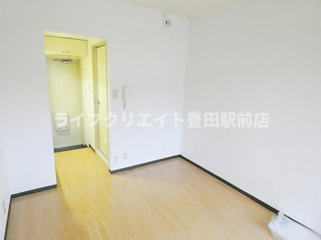 ATTビルの内装|※別部屋の施工写真です。