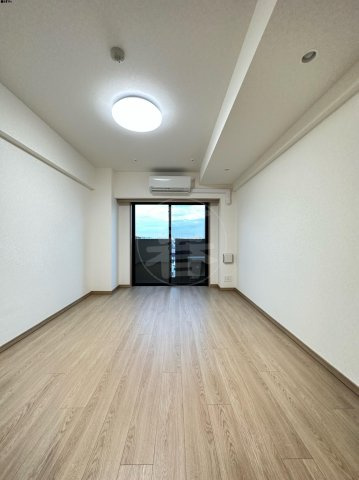 ルーブル川崎上平間弐番館の居間・リビング