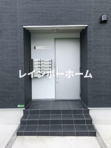 カインドネス練馬春日町のエントランス