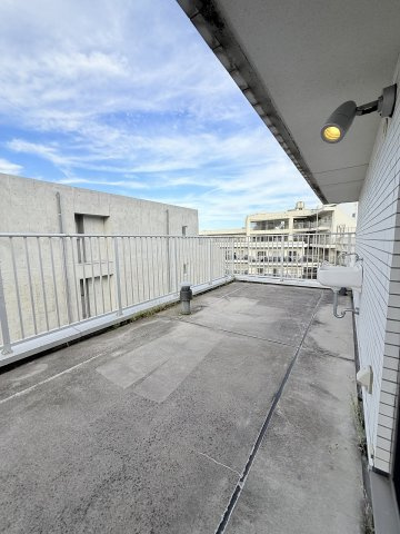B City高田馬場alivieのバルコニー