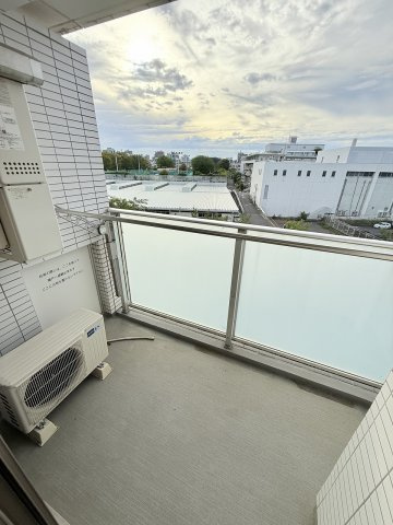 B City高田馬場alivieのバルコニー