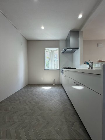 石狩市花川南7条1丁目124番のキッチン