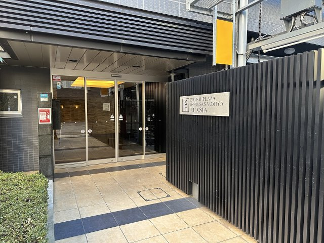 【エントランス】エステムプラザ神戸三宮ルクシア 