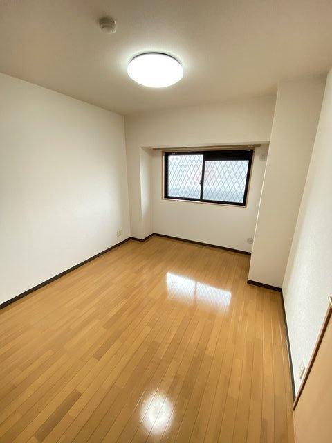 ディアコートの寝室|同物件他居室の写真です