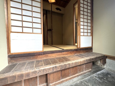 【玄関】 | 紫野十二坊町貸家