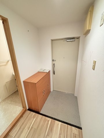 【玄関】