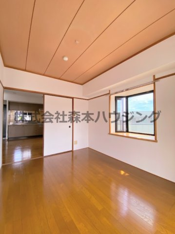【洋室】 | 　ジョイフル寝屋川 | きれいな洋室です