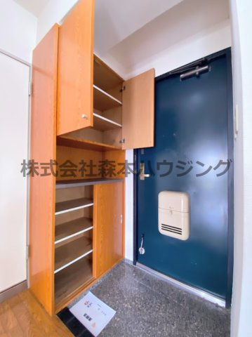 【収納】 | 　ジョイフル寝屋川 | シューズボックスついてます