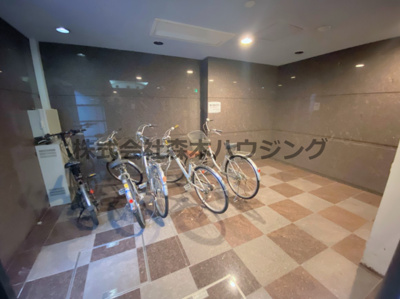 【その他共用部分】 | 　ジョイフル寝屋川 | 駐輪場です