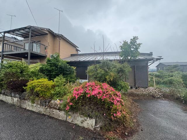 宇都宮市中岡本町　3ＬＤＫ　中古住宅の庭