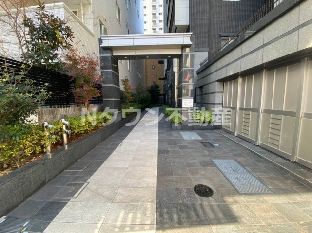 【エントランス】 | プレサンスジェネ丸の内 | 清潔なエントランスです