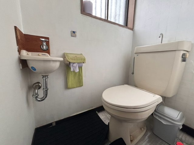 山武郡横芝光町屋形　中古戸建のトイレ