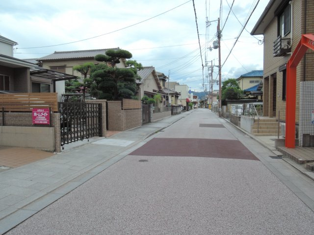 高槻市八幡町のアパートの周辺|
