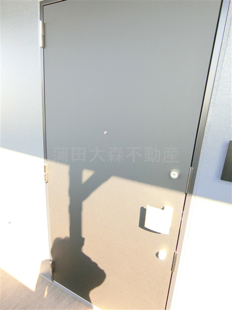LUMEEDルミード羽田の玄関