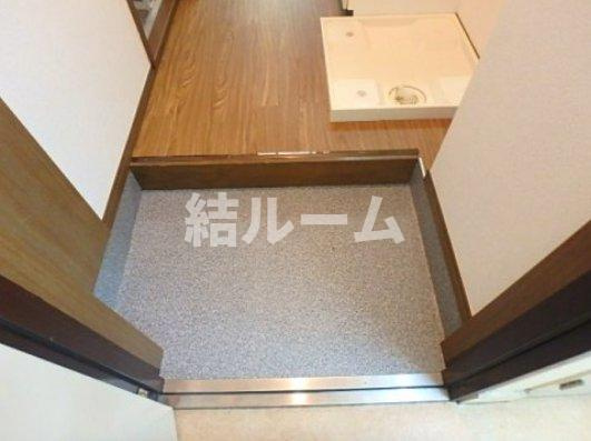 豊島区南長崎５丁目の賃貸マンションの玄関