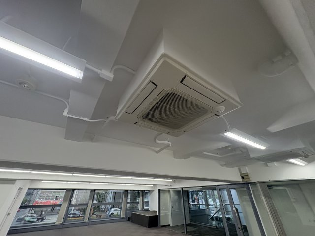若杉センタービル本館の設備