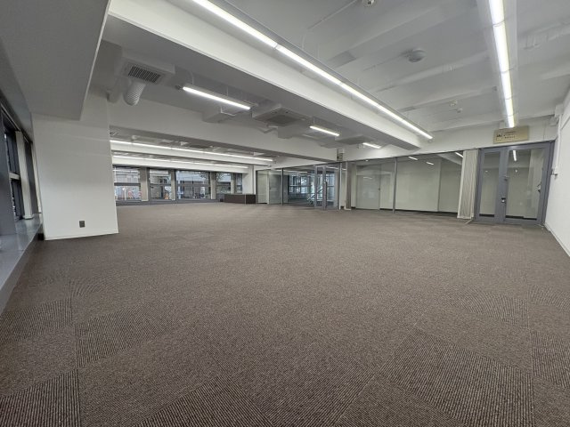 若杉センタービル本館の内装