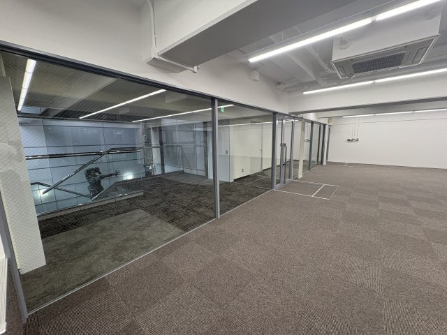 若杉センタービル本館の内装