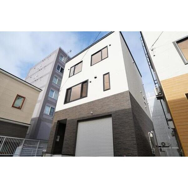 札幌市豊平区西岡二条１丁目の一戸建て