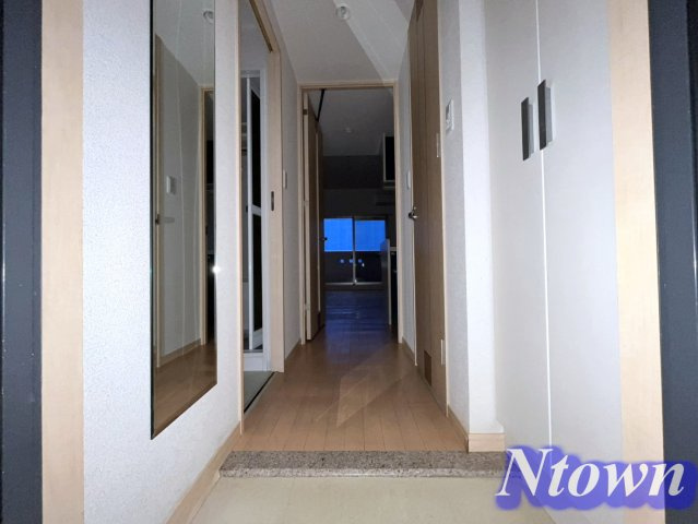 【玄関】 | プレサンス名古屋駅前ヴェルロード | シンプルで使いやすい玄関です