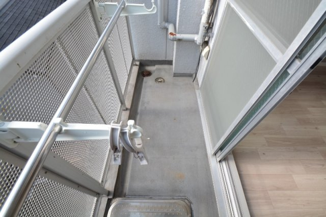 神戸市中央区下山手通８丁目の賃貸マンションのバルコニー