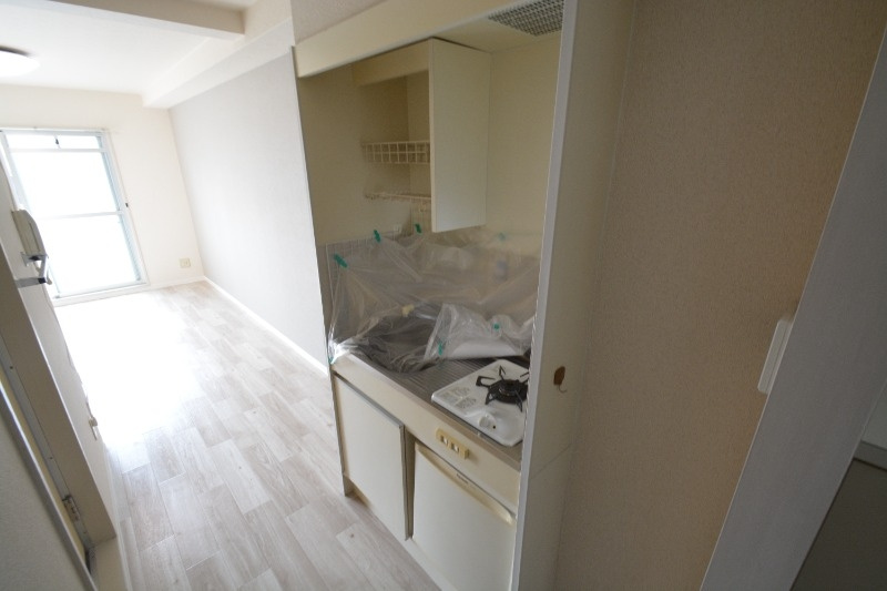 神戸市中央区下山手通８丁目の賃貸マンションのキッチン