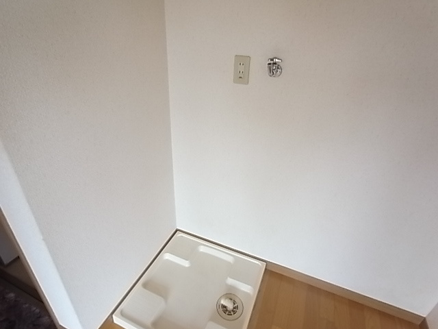神戸市中央区国香通２丁目の賃貸マンションの洗面所