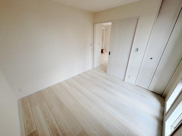 神戸市東灘区森北町４丁目のアパートの居間・リビング