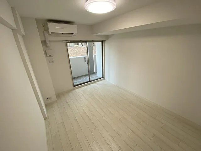 神戸市中央区日暮通１丁目の賃貸マンションの居間・リビング
