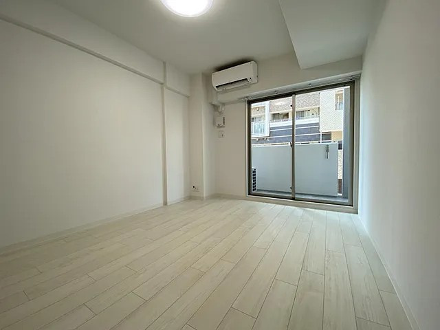 神戸市中央区日暮通１丁目の賃貸マンションの居間・リビング